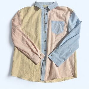 Color Block Women’s Size Medium Long Sleeved Button Up Shirt